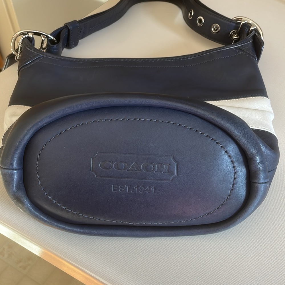 Coach bag - Picture 4 of 12